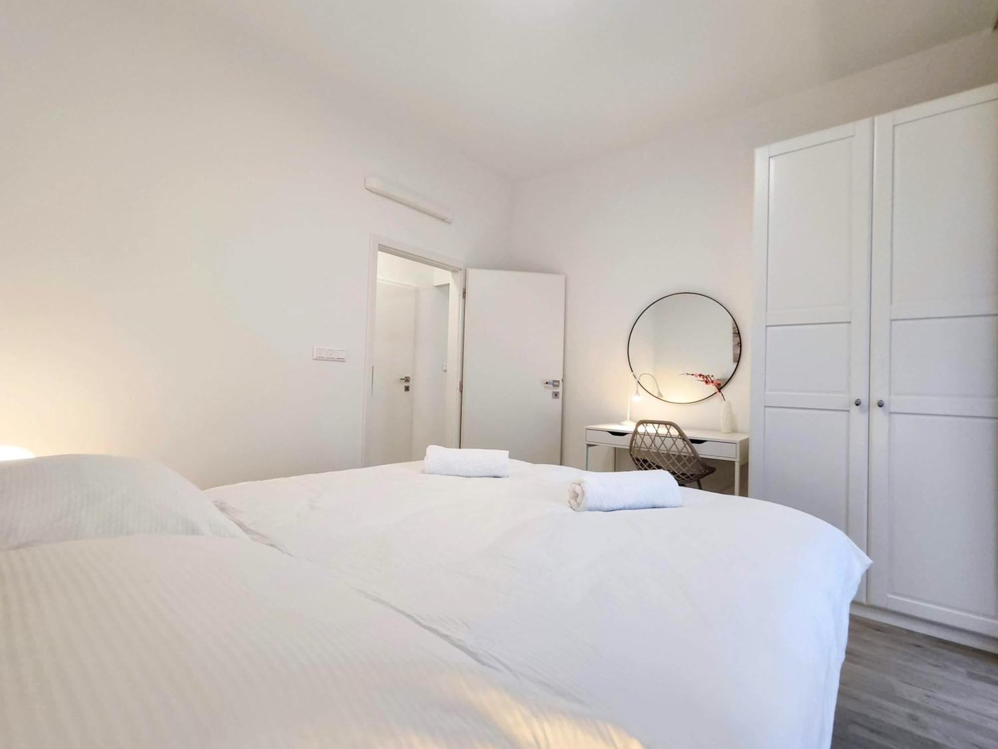 Appartement Wings - Brand New - Presidential Garden - Free Parking à Bratislava Extérieur photo