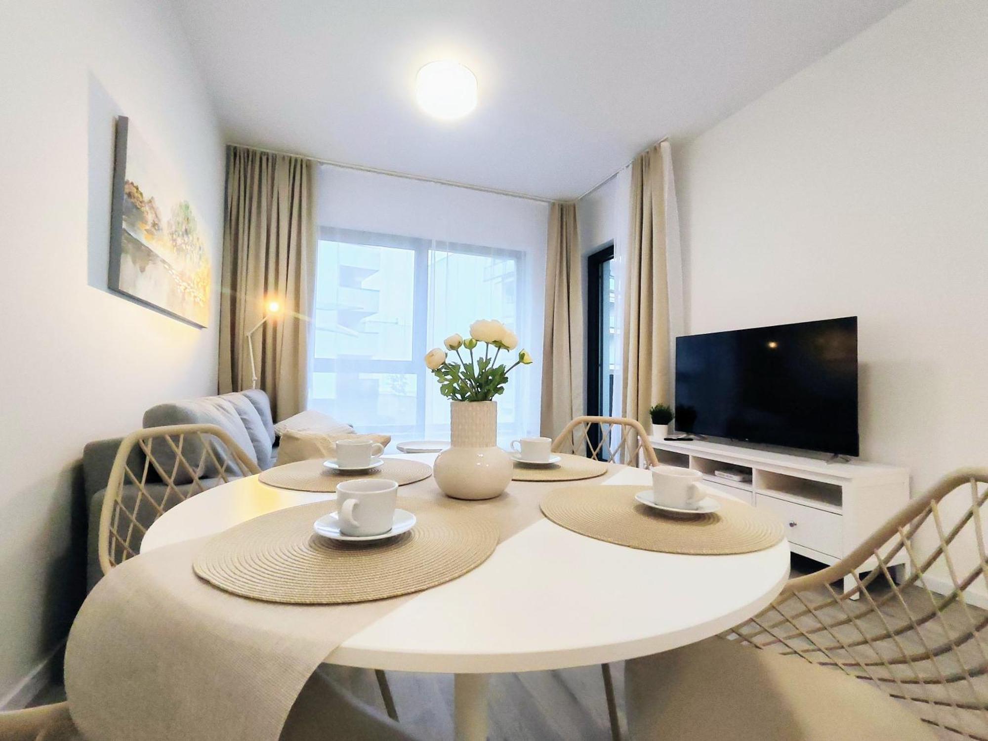 Appartement Wings - Brand New - Presidential Garden - Free Parking à Bratislava Extérieur photo