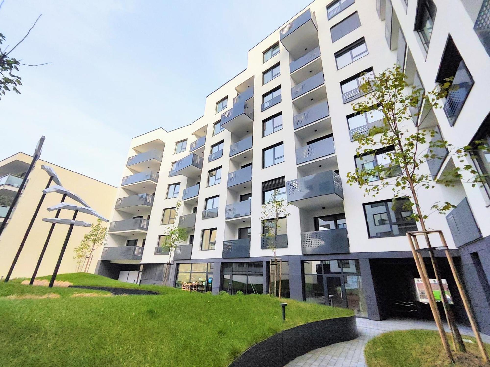 Appartement Wings - Brand New - Presidential Garden - Free Parking à Bratislava Extérieur photo