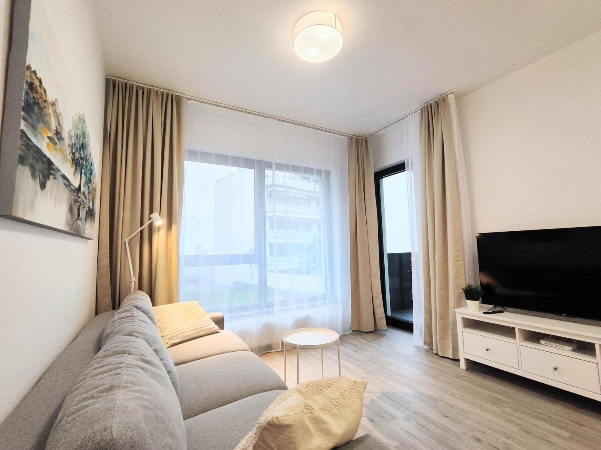 Appartement Wings - Brand New - Presidential Garden - Free Parking à Bratislava Extérieur photo
